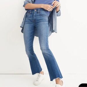 Madewell - Cali Denim Bootcut - RIPPED VERSION - Classic Blue Women's Jeans - 26